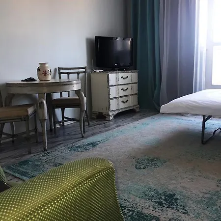 Apartment Feel Horova